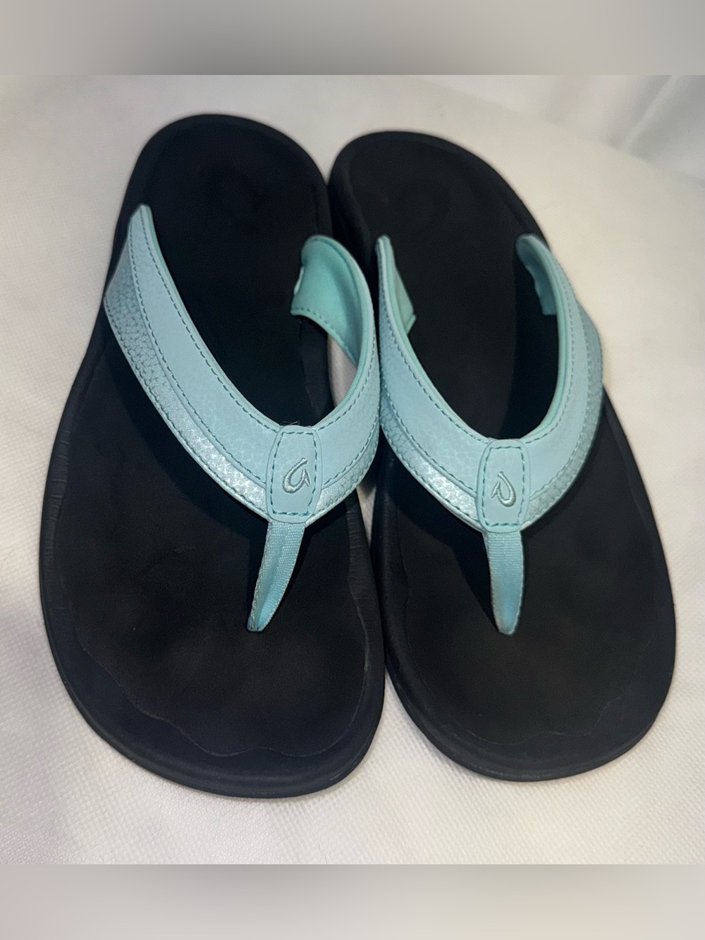 OLUKAI OHANA WOMENS WATERPROOF SANDALS FLIP FLOPS Sz 9 SEA GLASS COLOR